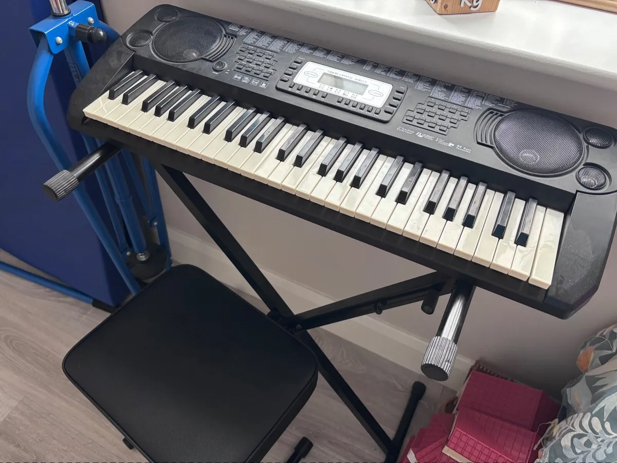 Keyboard kids 6-9