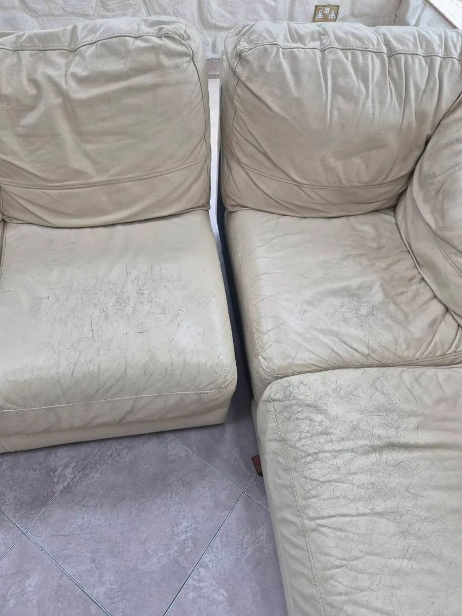 Corner Sofa & Threadmill - Image 3