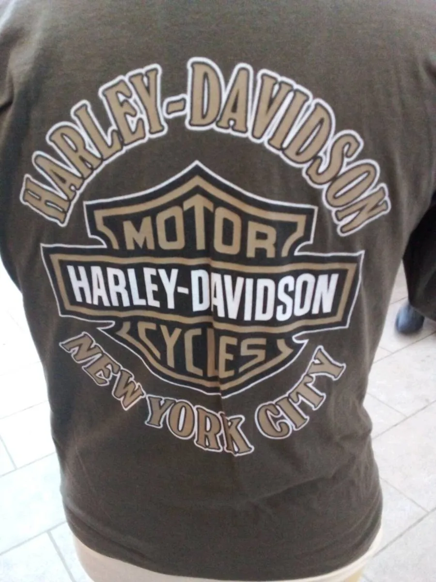 Vintage Harley Davidson t-shirts - Image 1
