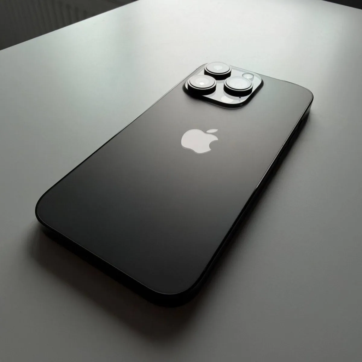 iPhone 14 Pro 256GB - Space Black - Mint Condition - Image 2