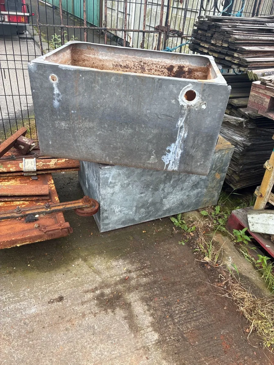 Galvanised Water Tanks - Image 3