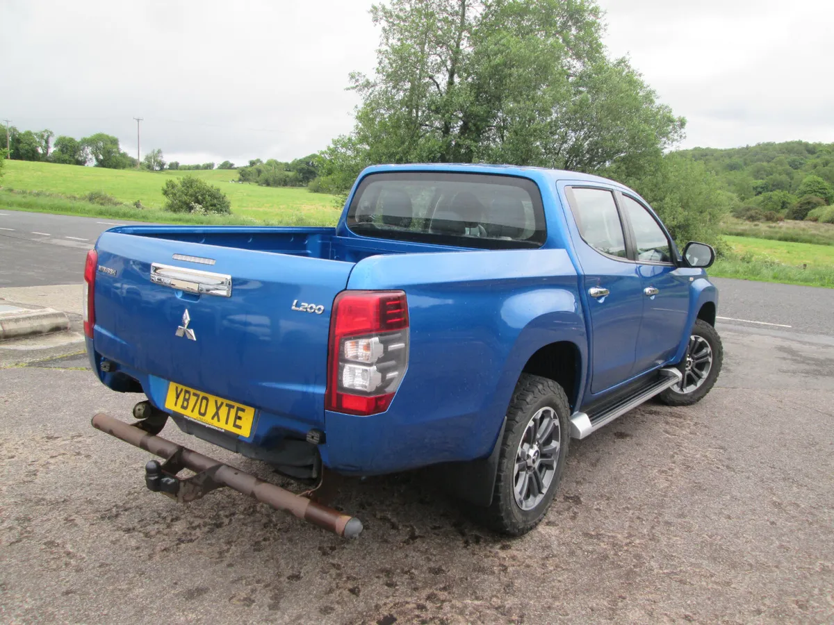 2021  MITSUBISHI  L200  2-3  DID  TROJAN  4DR - Image 4