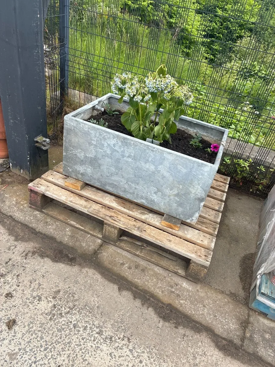 Galvanised Water Tanks - Image 4