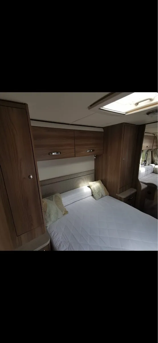 Caravan - Image 4
