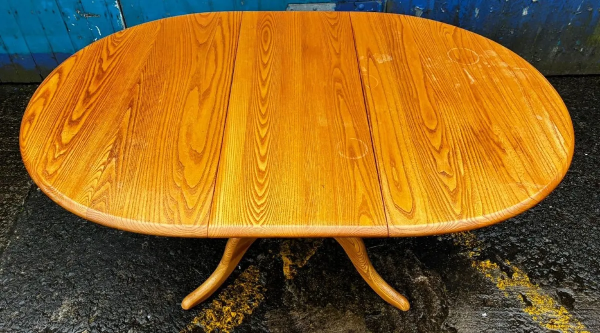 ERCOL BLONDE TABLE & CHAIRS - Image 2