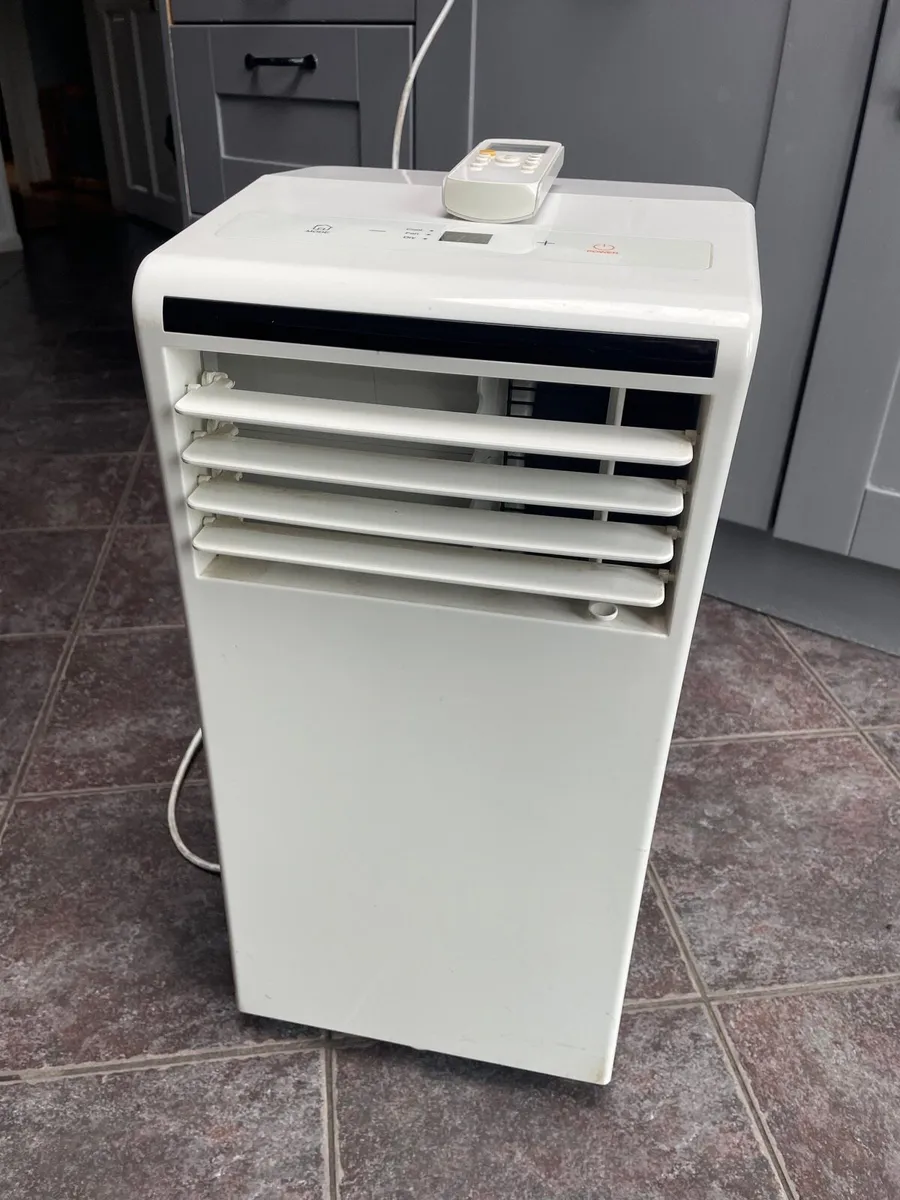 Air conditioner - Image 1
