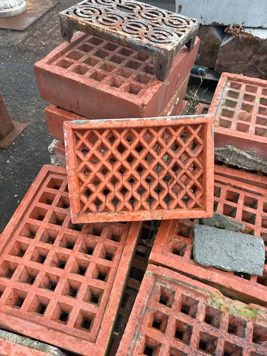 Vent Bricks - Image 1