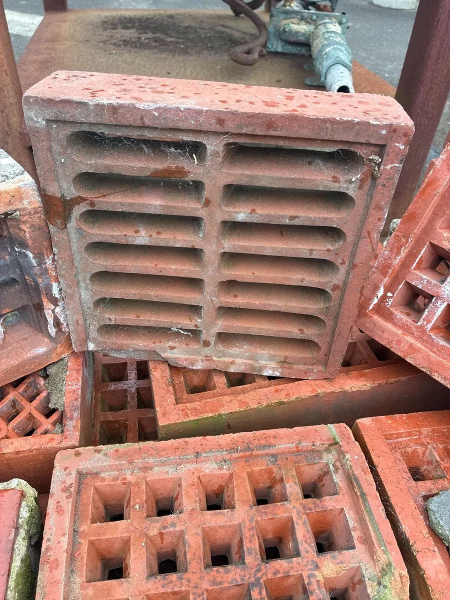 Vent Bricks - Image 2