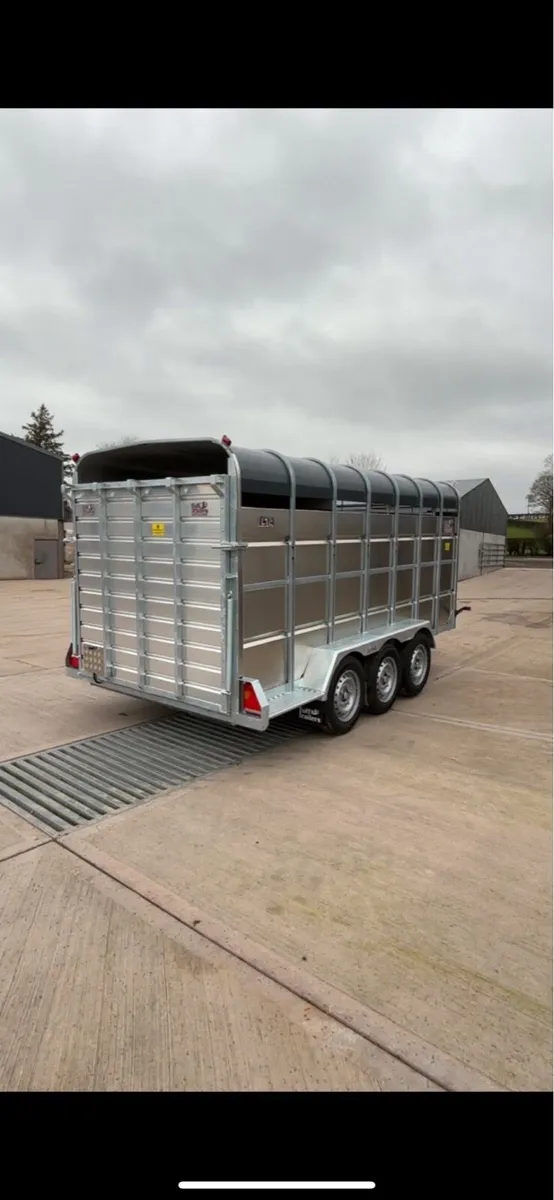 New TuffMac Livestock Trailer - Image 2