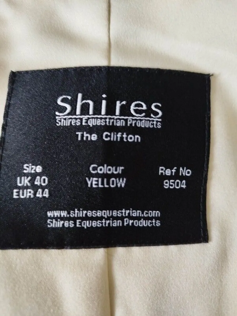 Shires Clifton Show Waistcoat - Image 3