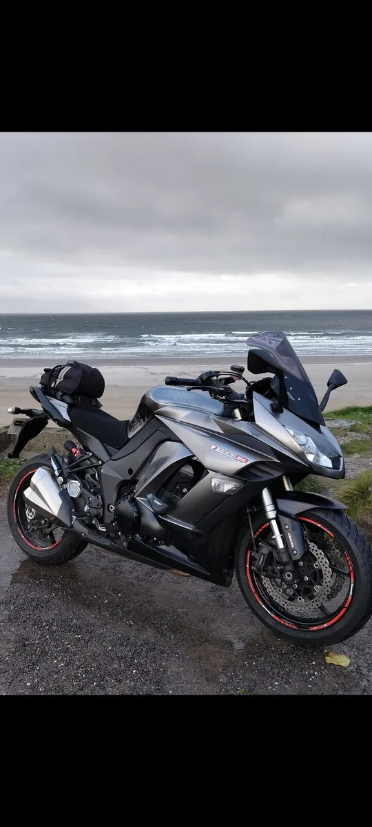 2014 Kawasaki z1000sx sports tourer - Image 2