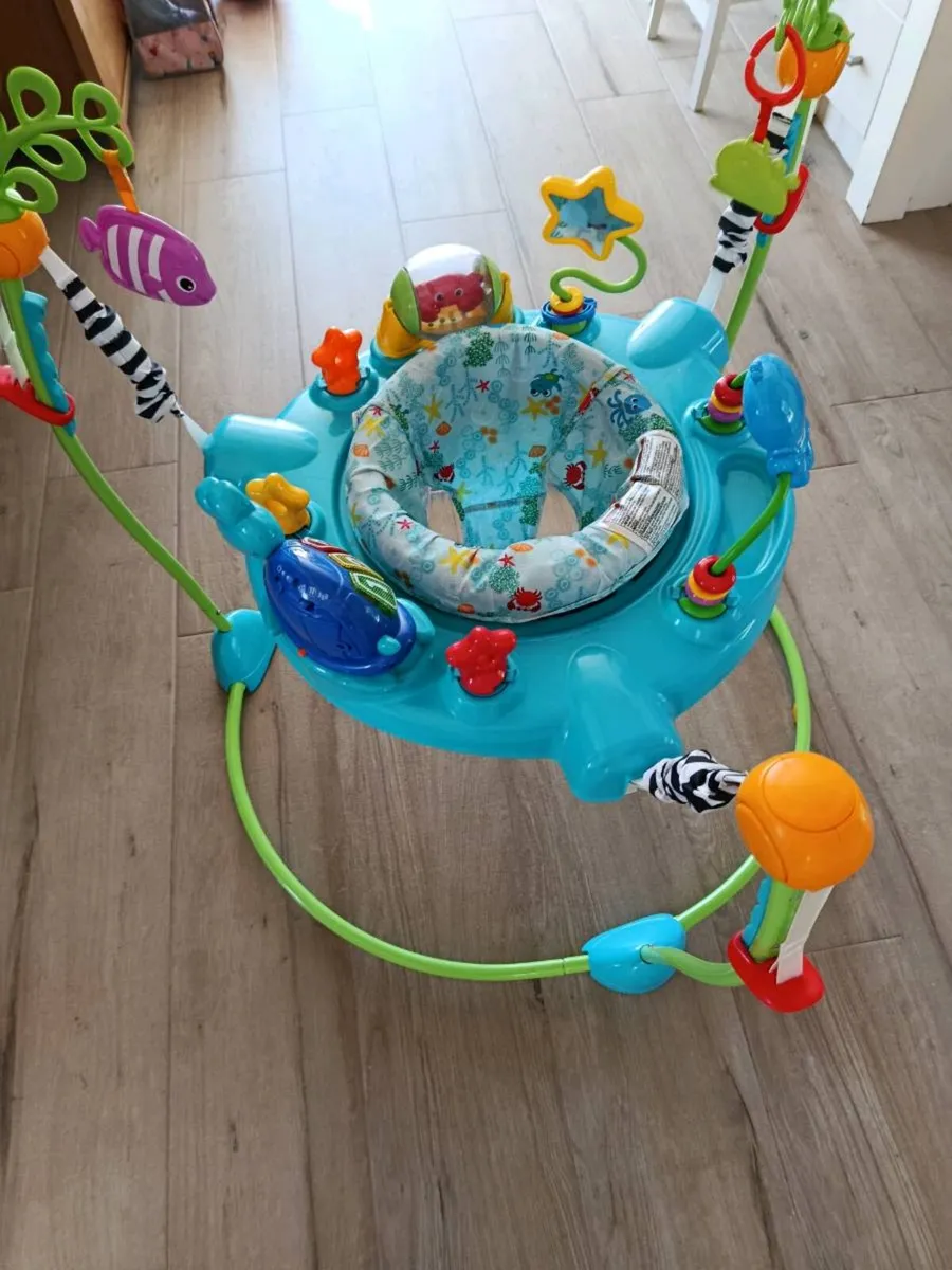 Baby jumperoo - Image 2