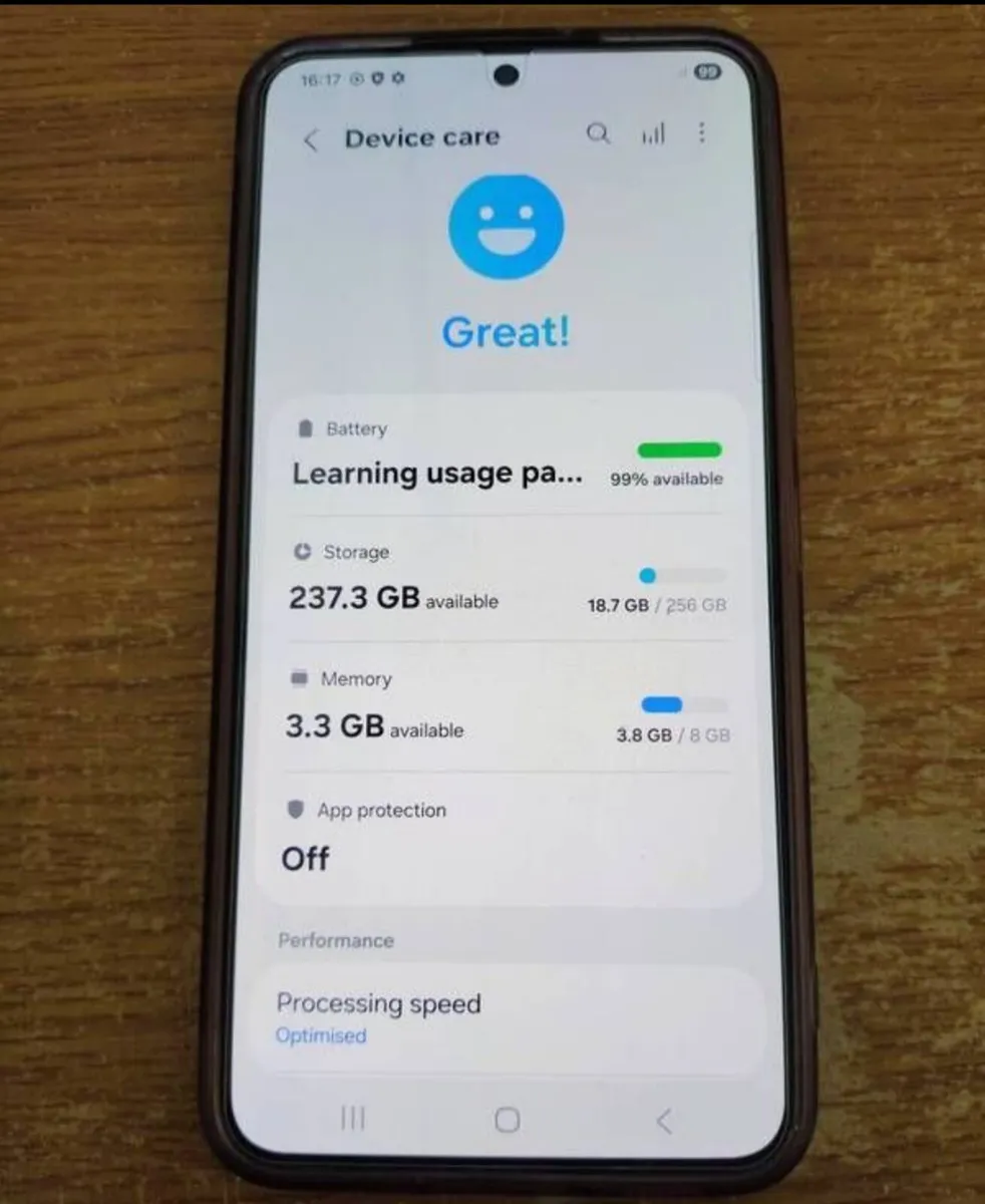 Samsung Galaxy S22 256gb Unlocked - Image 2