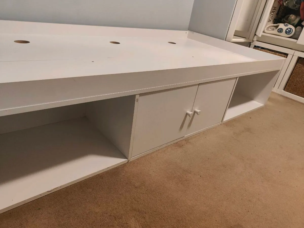 Child's bedframe - Image 3