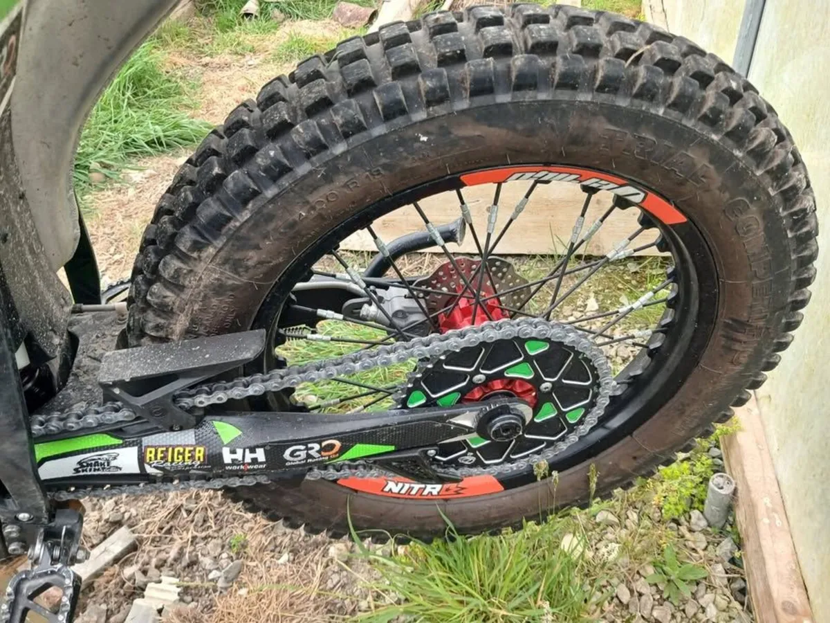 2022 Vertigo Nitro 300 Works Edition - Image 4