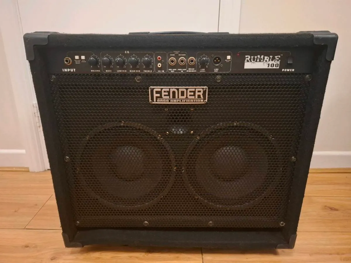 Fender Rumble 100 Bass Amplifier 2x10 Combo - Image 1