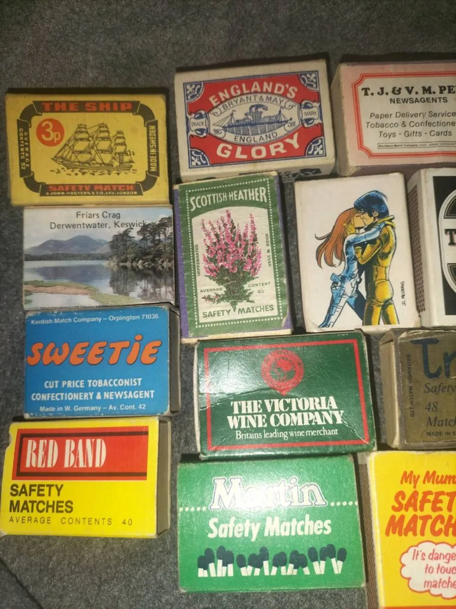 JOB LOT OF OLD VINTAGE MATCHBOXS - Image 3