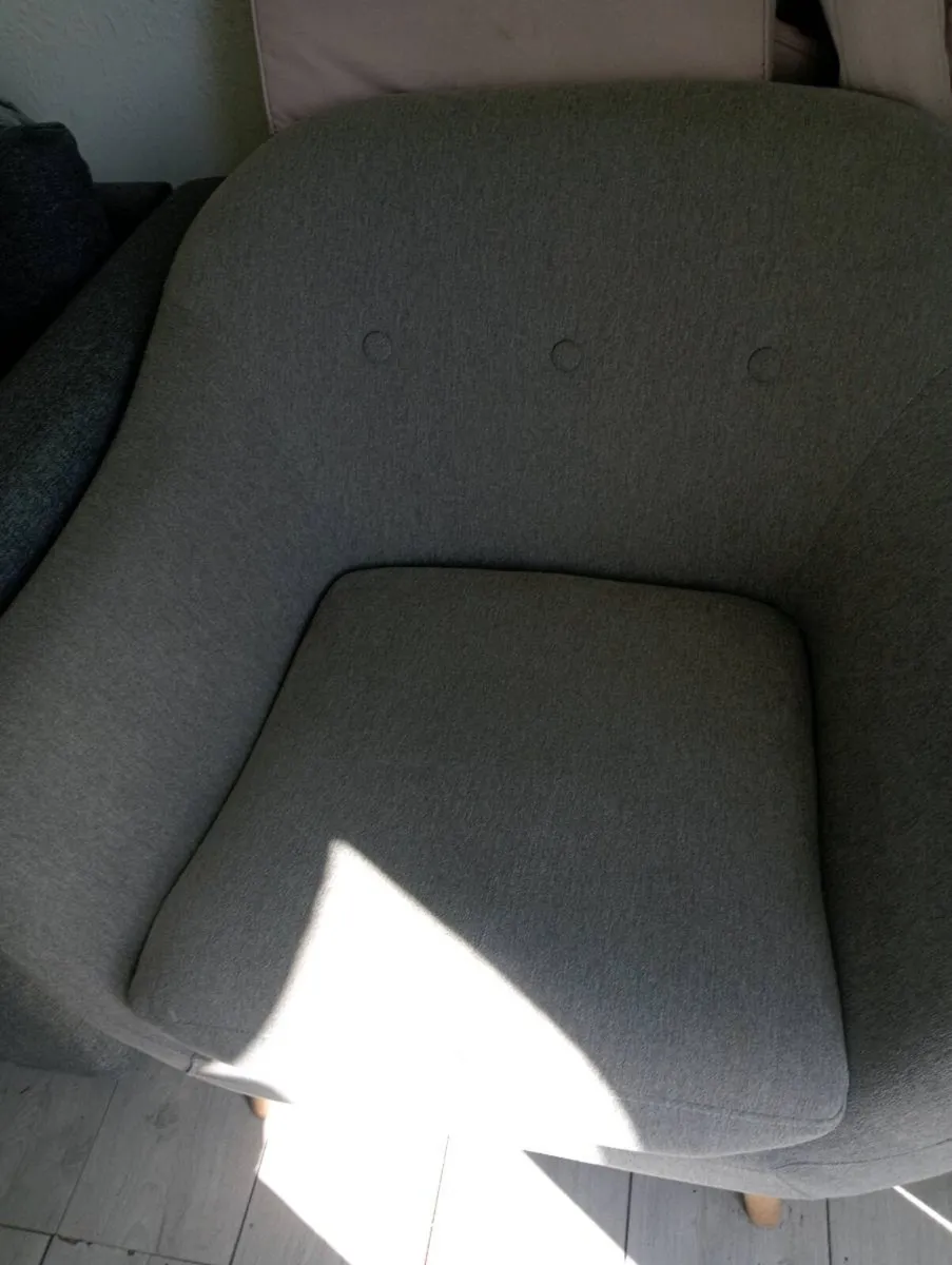 Arm chair - Image 3