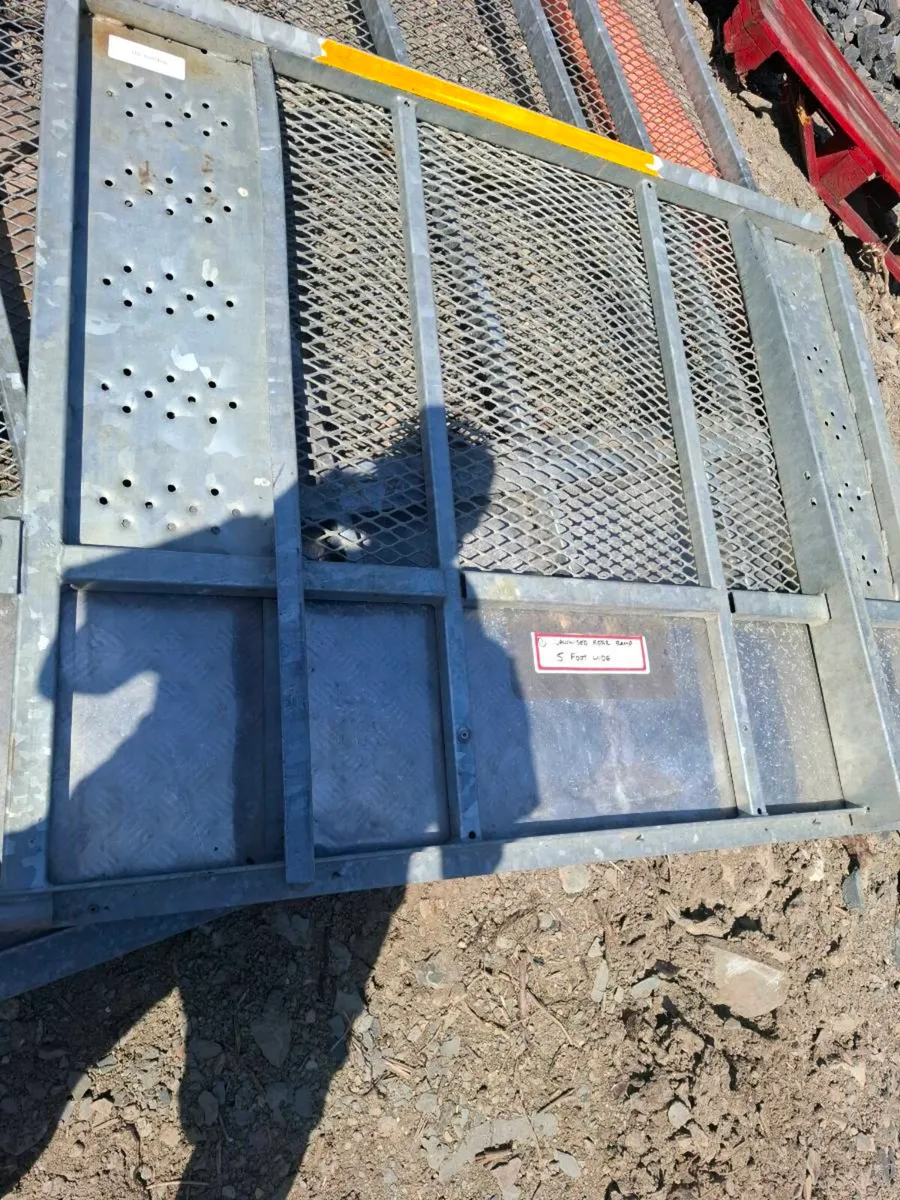 Trailer ramps - Image 1