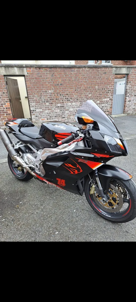 Aprilia RSV - Image 1