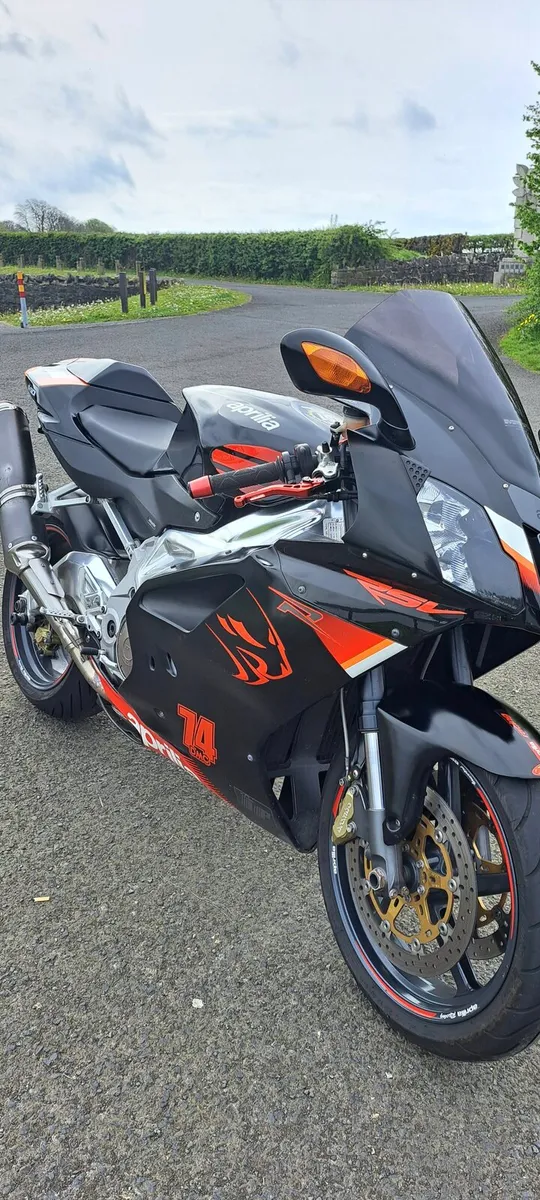 Aprilia RSV - Image 4