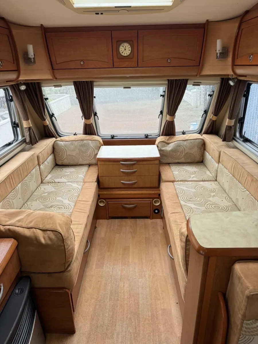 Bessacarr Cameo Touring Caravan 4 berth - Image 4