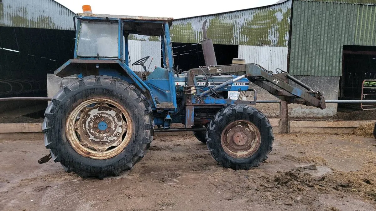 1985 Ford 7610 with Tanco Loader & Bucket - Image 1