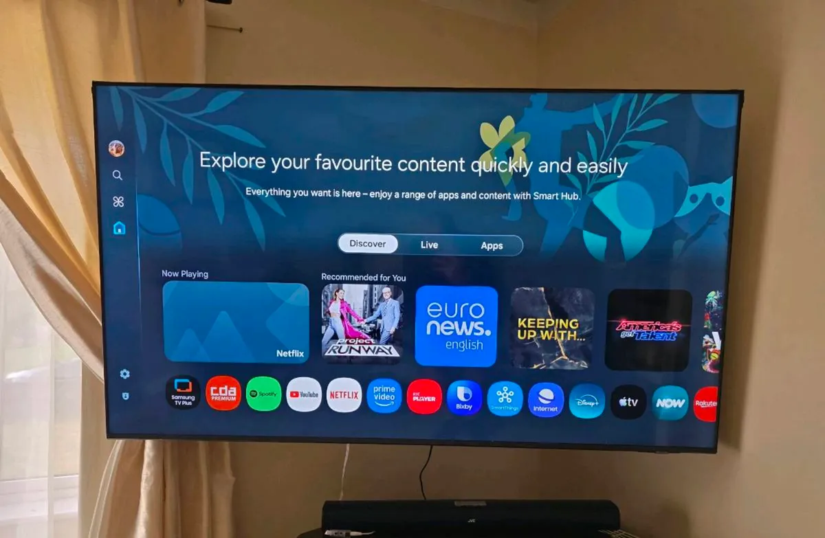 Samsung 65" Crystal UHD  U7000F 4K Smart TV (2025) - Image 1