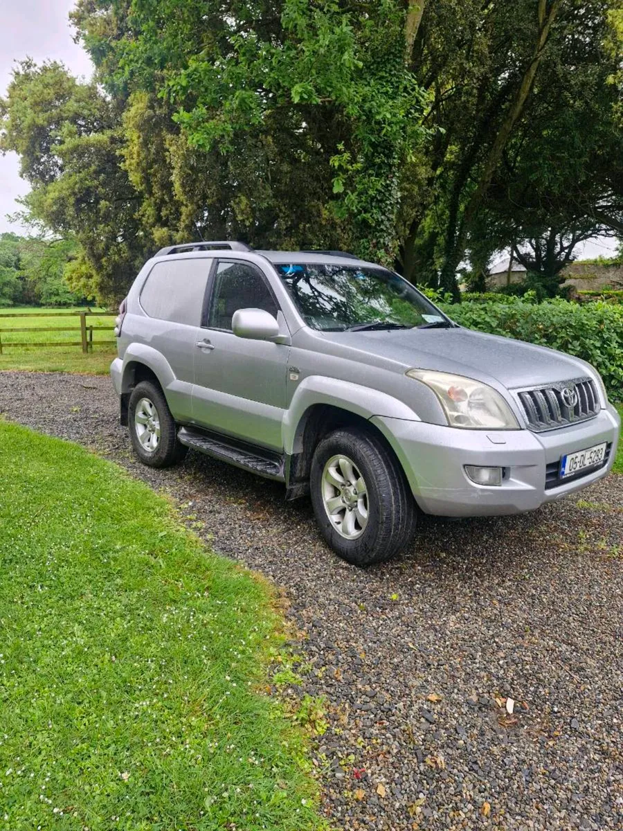 05 toyota landcruiser - Image 2