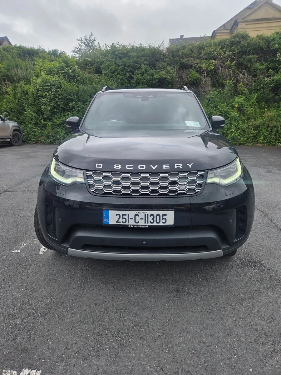 Land Rover Discovery 2025 - Image 2