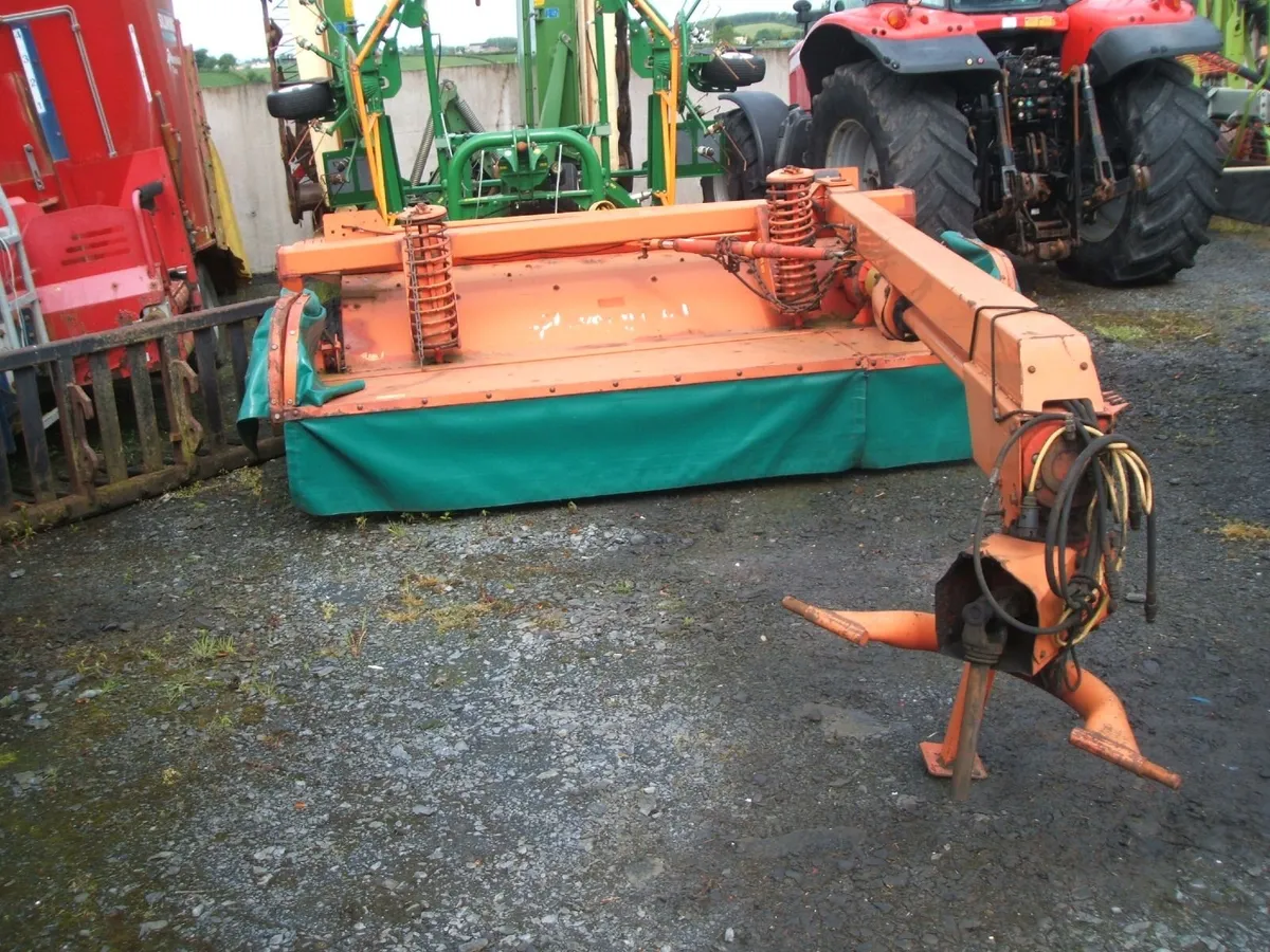 Kverneland Taarup 4032 mower conditioner - Image 1