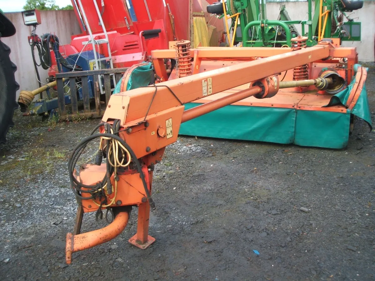 Kverneland Taarup 4032 mower conditioner - Image 2