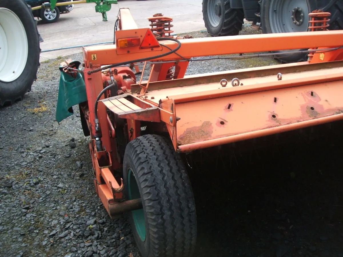 Kverneland Taarup 4032 mower conditioner - Image 4