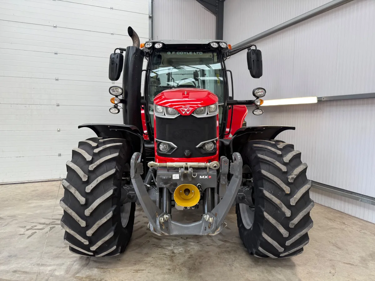 Massey Ferguson 7718S ***Only 3900 hours!!*** - Image 3