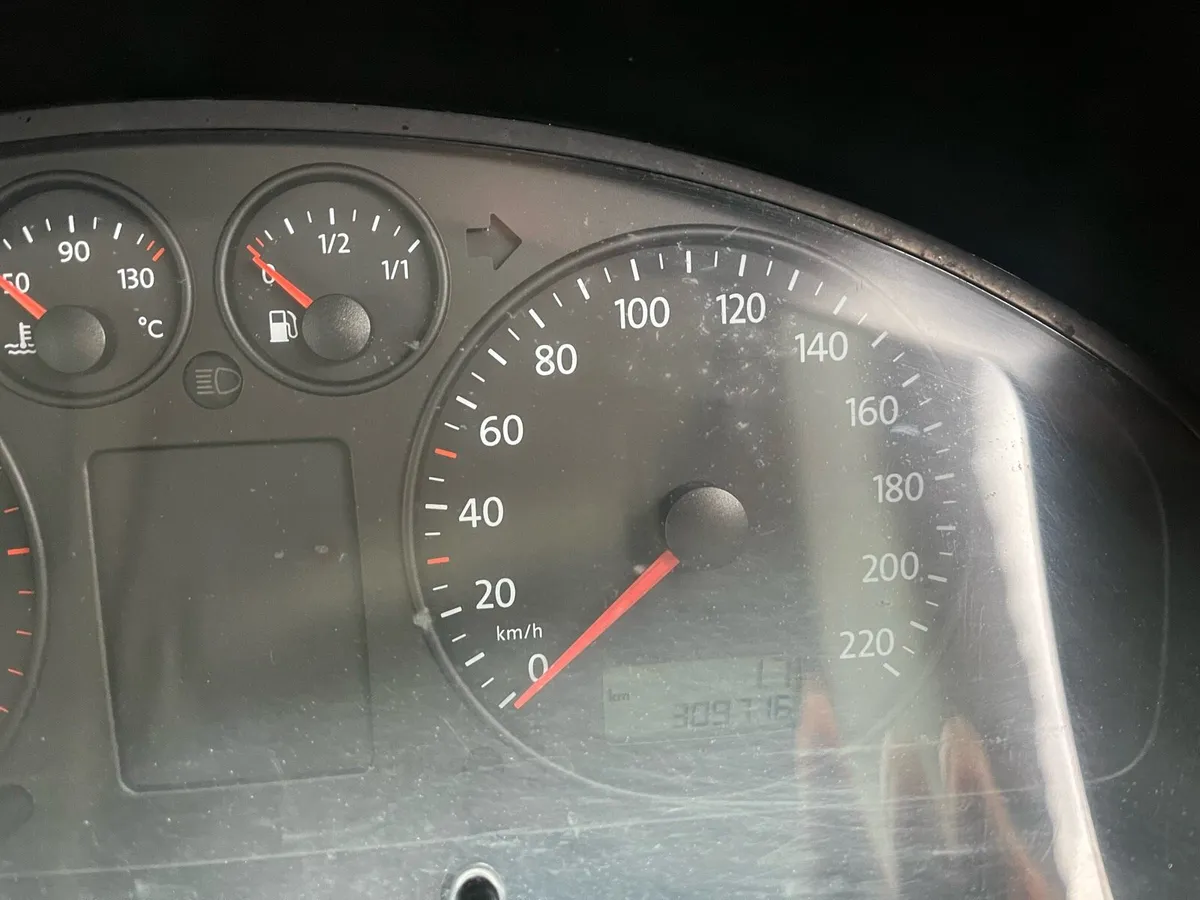 VW TRANSPORTER - Image 3