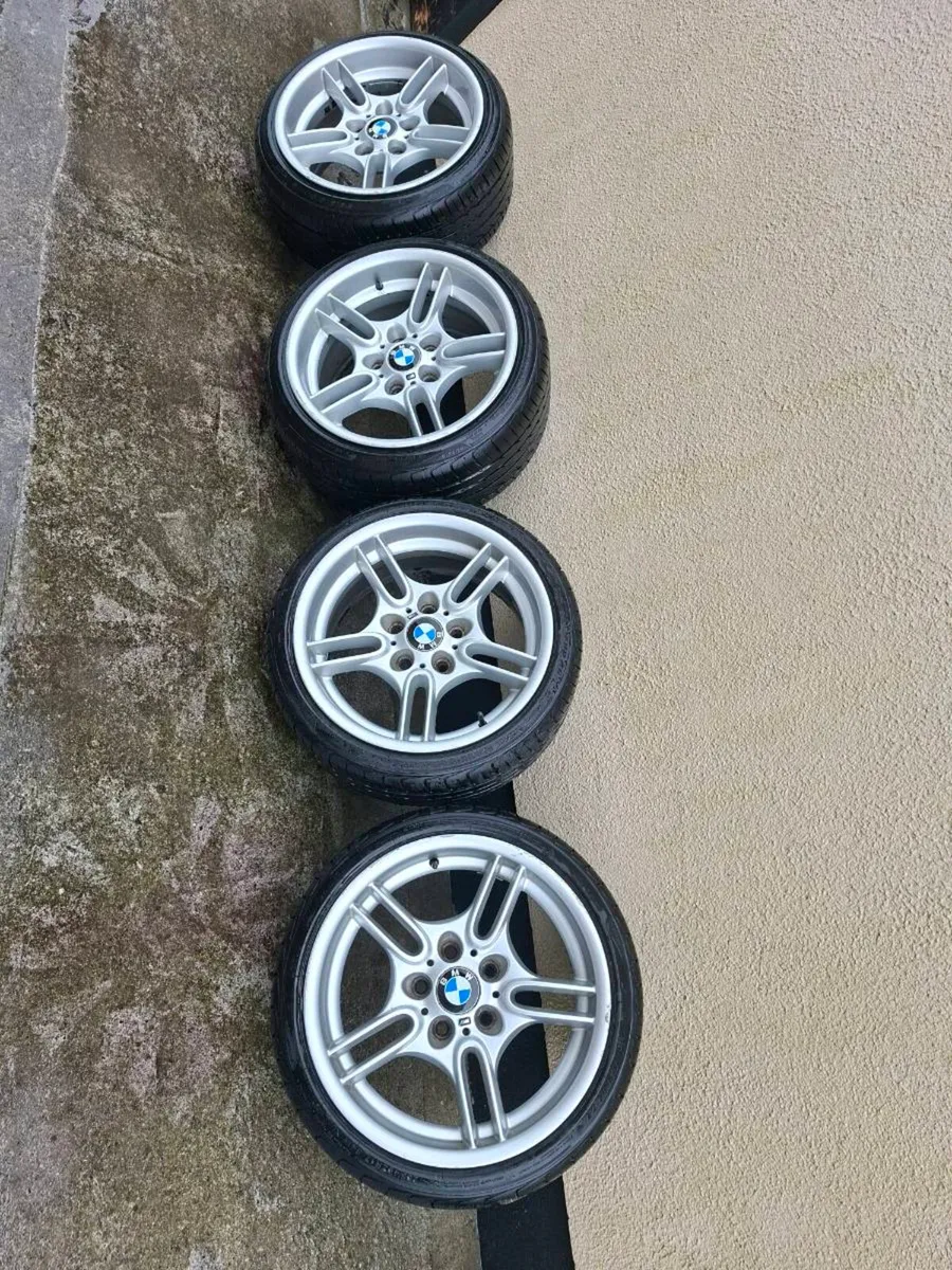 Bmw style 66 staggered new tyres - Image 1