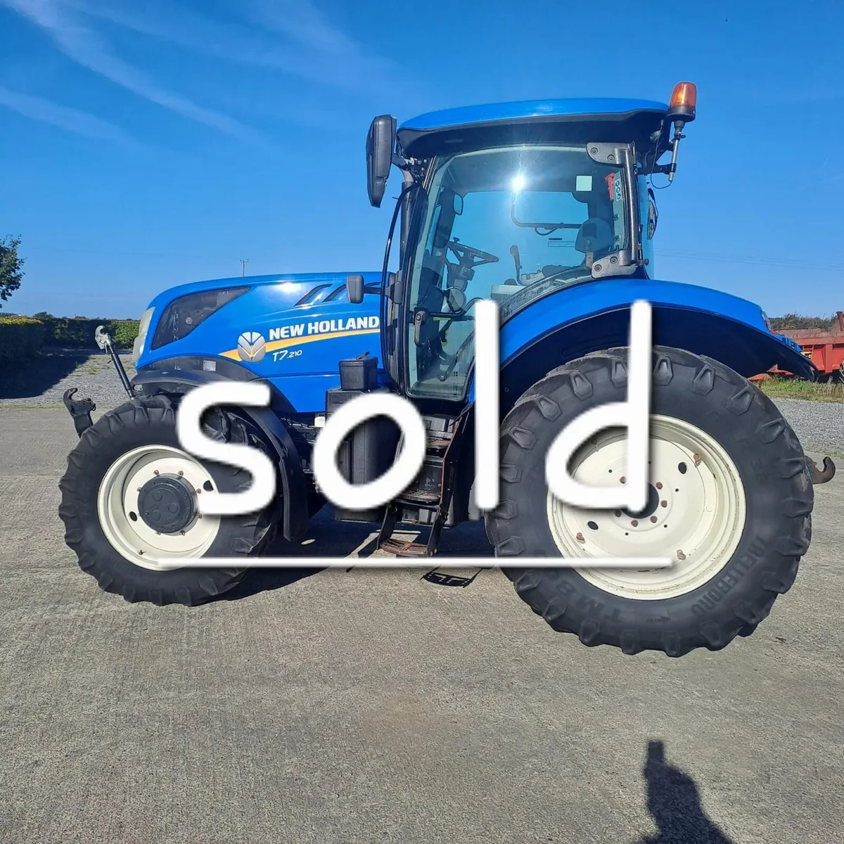 New Holland T7-210 - Image 1