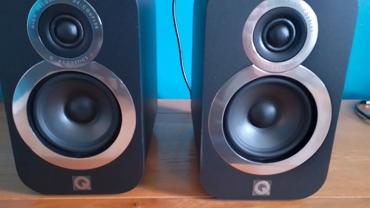 Q ACOUSTICS SPEAKERS - Image 1