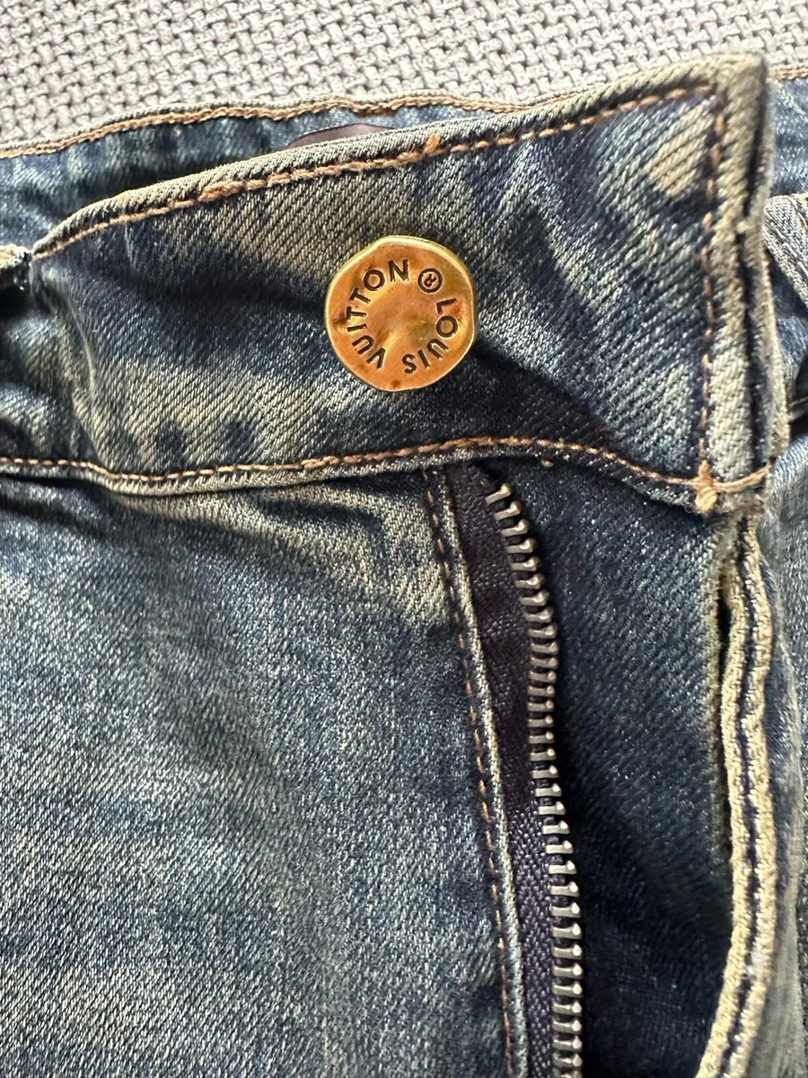 Louis Vuitton denim shorts - Image 3