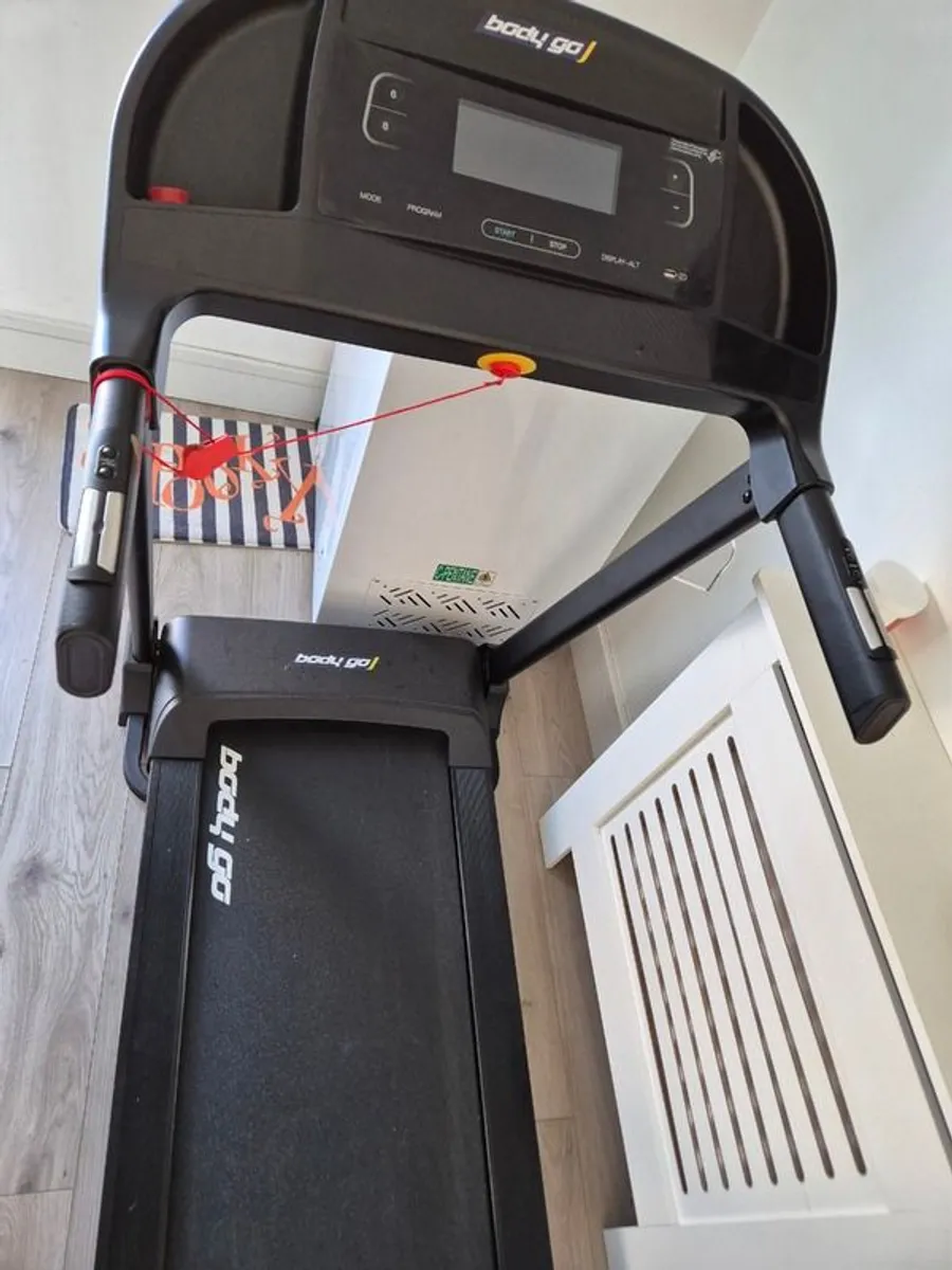 Treadmill - Image 2