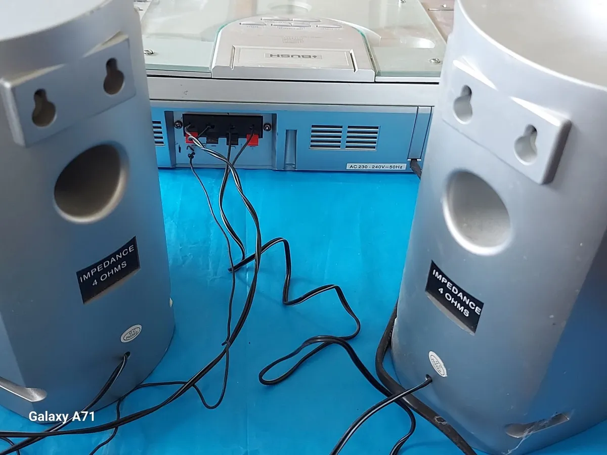 BUSH DESKTOP Stereo HiFi System, Model LSD32-T - Image 2