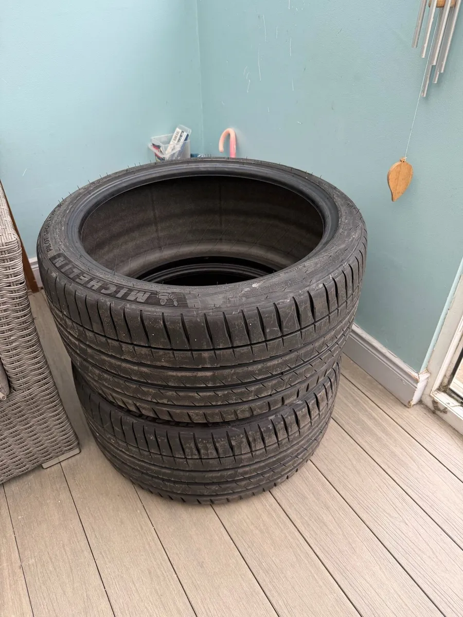 MICHELIN PILOT SPORT 4 275/35 ZR20 zp - Image 4