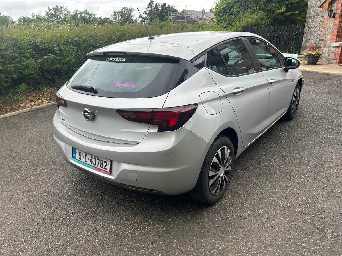 2019 Opel Astra AUTOMATIC LIGHT DAMAGE - Image 4