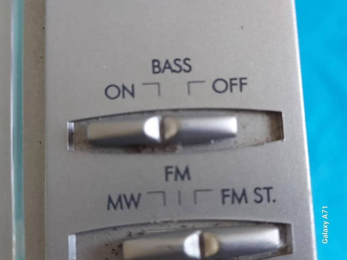 BUSH DESKTOP Stereo HiFi System, Model LSD32-T - Image 4
