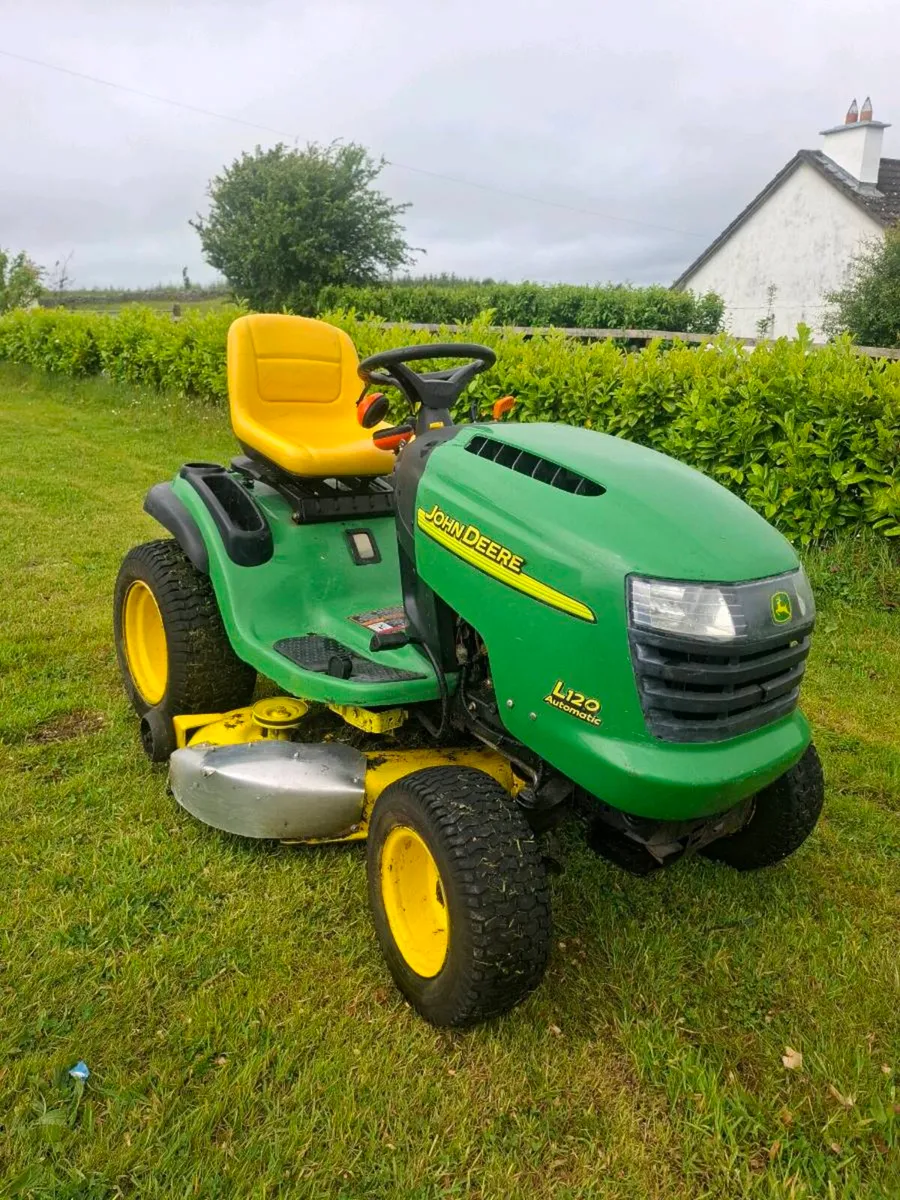 Ride on lawnmower - Image 3