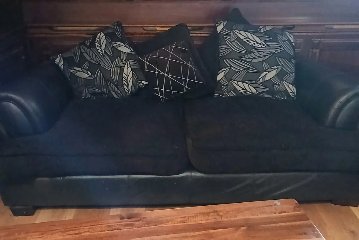 Sofa free to take away