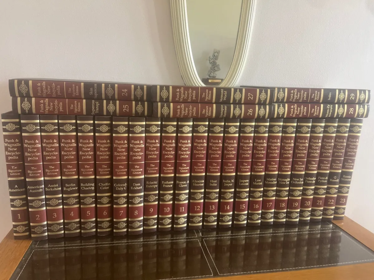 Encyclopaedia Full Set 1993 - Image 1