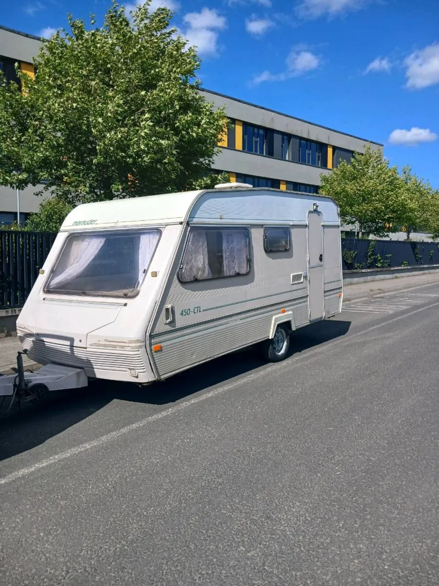 Caravan - Image 1