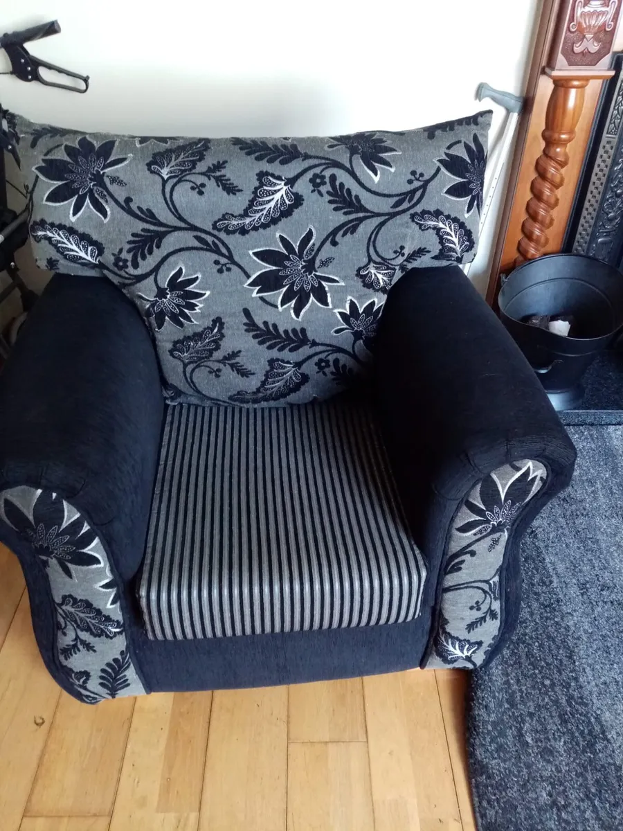 3 piece sitting room suite - Image 1