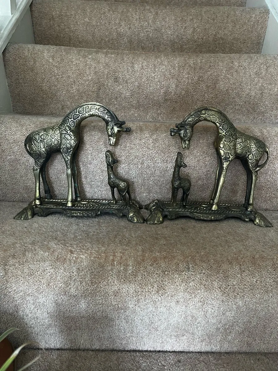 Brass giraffes ornaments - Image 3
